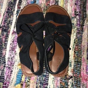 Tom sandals